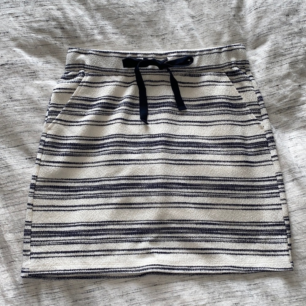 LOFT striped skirt with pockets
